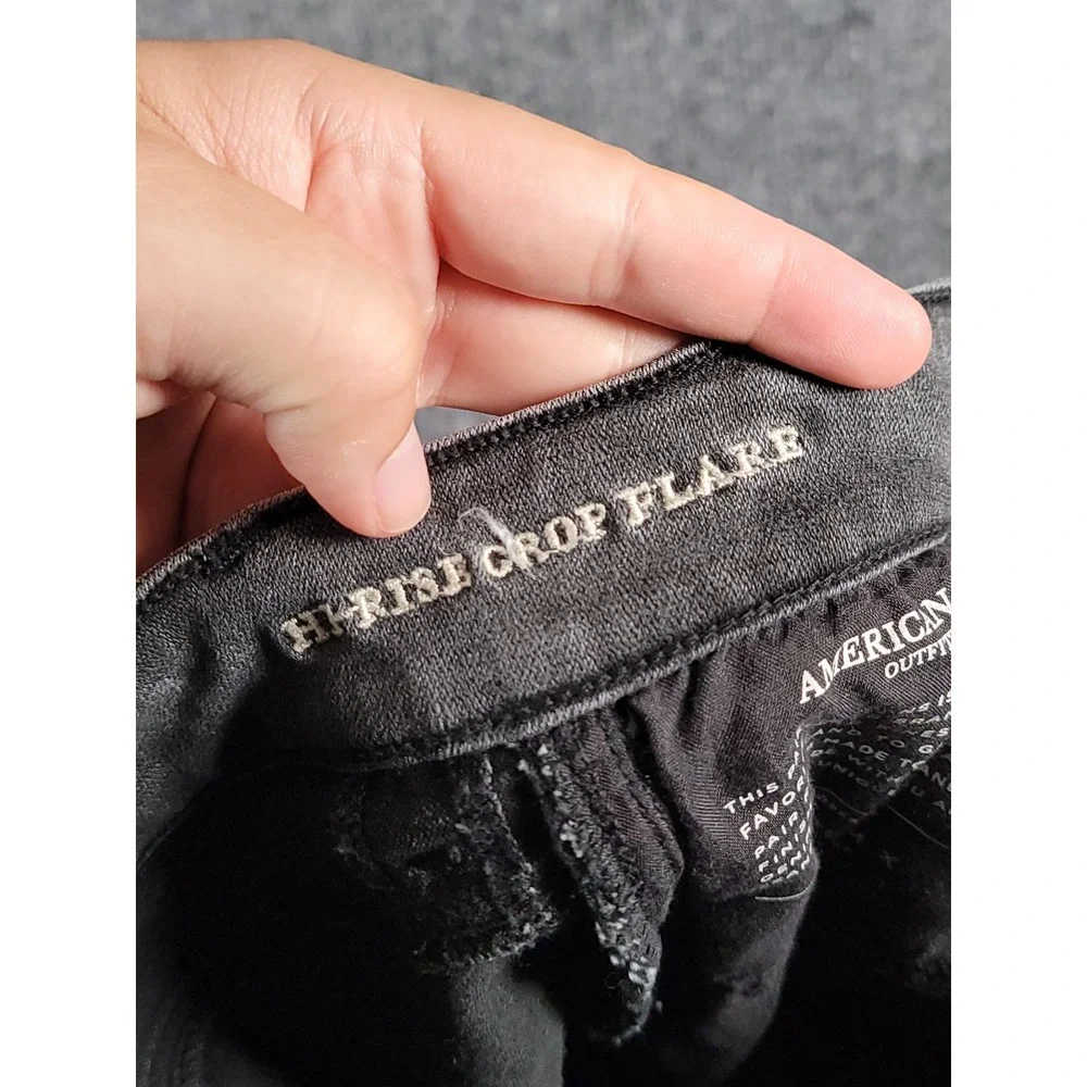 American Eagle Hi-Rise Crop Flare Super Stretch Button Fly Jeans Size 6 Gray